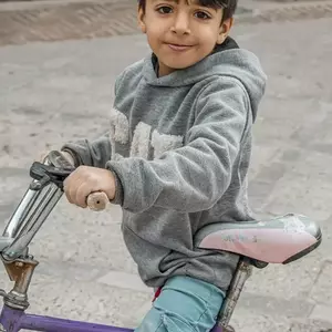 نمونه کار عکاسی کودک توسط حسینی  