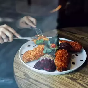 نمونه کار عکاسی تبلیغاتی غذا توسط آمره يي 